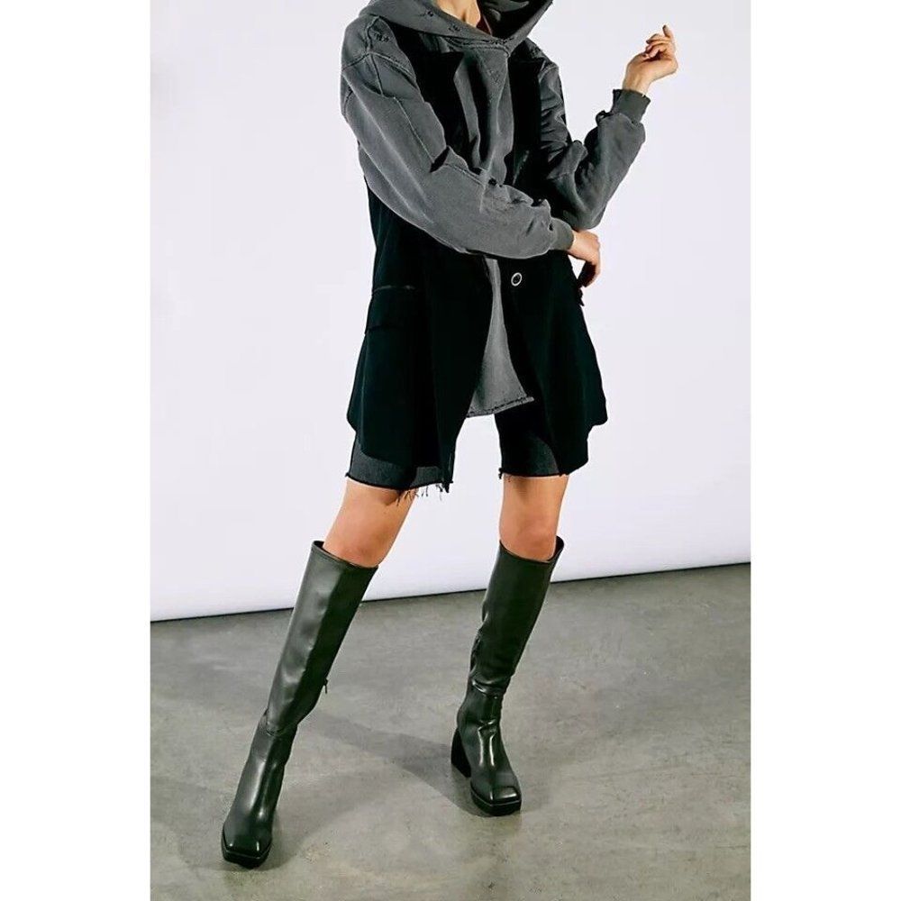 NEW FREE PEOPLE X JEFFREY CAMPBELL Sz 7 DAPHNE SECOND SKIN PLATFORM BOOTS KHAKI - Picture 2 of 3